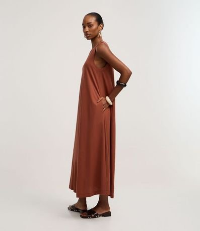 Vestido Evasê Largo en Orly con Cuello Redondo 4