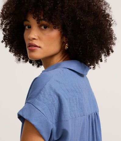 Camisa Texturizada en Orly con Recorte en la Manga 3