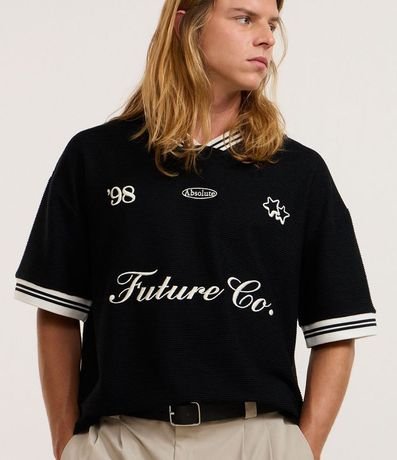 Remera Oversized Deportiva Texturizado conPatch y Bordados 5