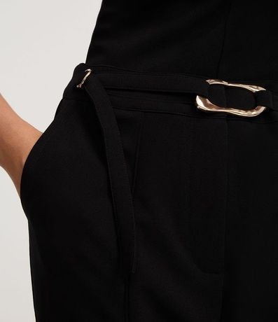 Pantalón Recto en Crepé con Cinturón y Hebilla 4