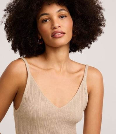 Blusa sin Manga en Punto Canelado con Hilo Metalizado 3