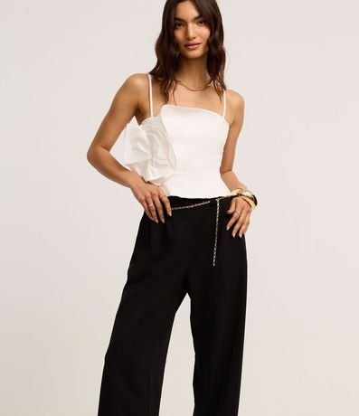 Pantalón Wide Leg en Crepé con Cinturón Cadena 2