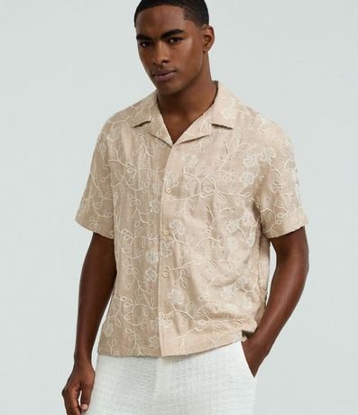 Camisa Regular  Manga Corta con Bordado Floral