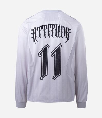 Remera Boxy Manga Larga con Estampa Lettering Attitude 6