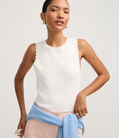 Blusa en Punto con Efecto Nube en el Cuello y Sisa