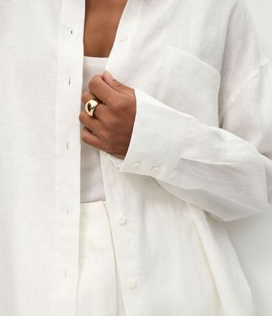 Camisa Oversized en Lino con Bolsillo en el Pecho 4
