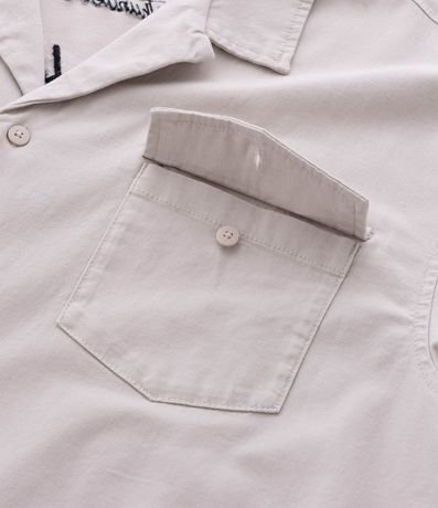 Camisa Boxy en Algodón Texturizado y Estampa Lettering Bordado 4