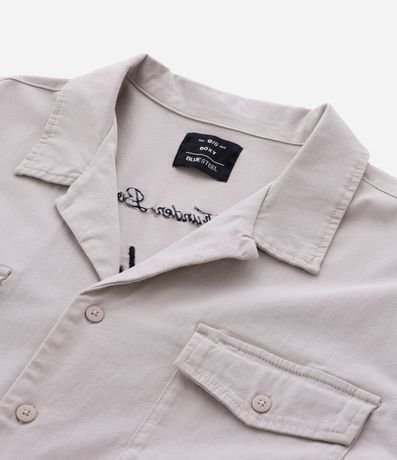 Camisa Boxy en Algodón Texturizado y Estampa Lettering Bordado 6