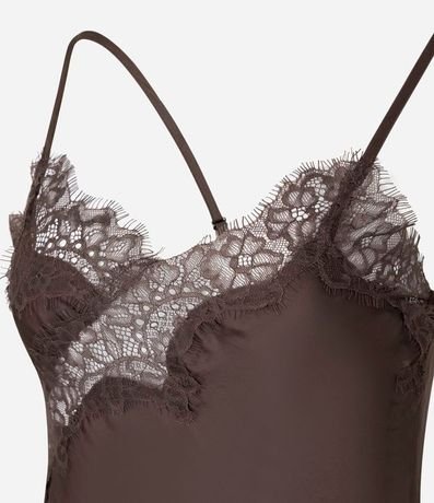 Vestido Corto Asimétrico en Satén con Encaje en el Busto 4