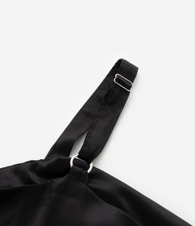 Musculosa en Satén con Escote Degagê y Bajo Asimétrica Curve & Plus Size 6