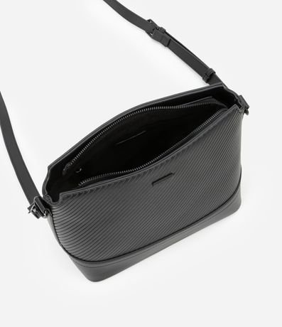 Bolsillo Postman Mediana con Textura Embossed y Detalle de Rayas 6