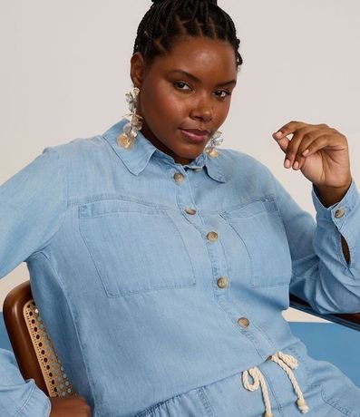 Camisa en Jeans con Bolsillos Delanteros Curve & Plus Size