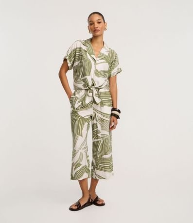 Pantalón Pantacourt en Viscosa con Estampado Follaje