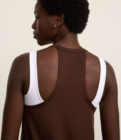 Musculosa Deportiva en Microfibra con Breteles Finos 5