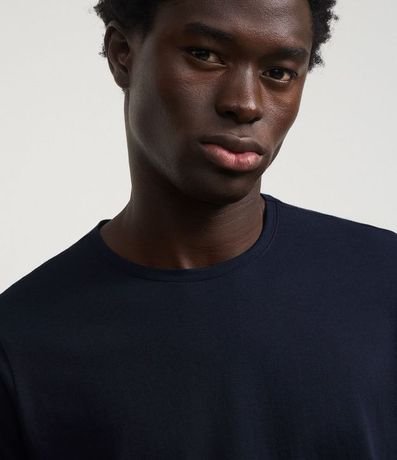 Remera Slim Básica en Algodón Manga Corta 4