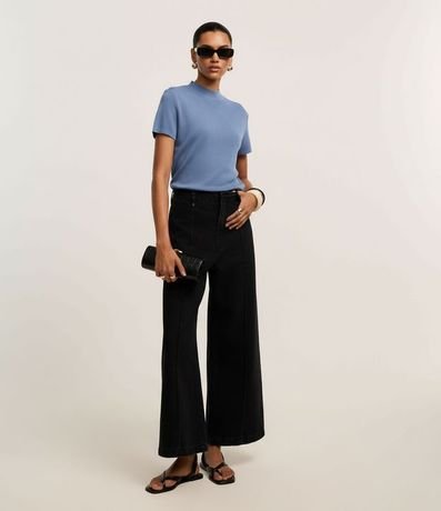 Blusa en Punto con Cuello Alto 4