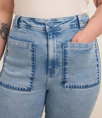 Pantalón Flare en Jeans con Bordado nos Bolsillos Curve & Plus Size 3