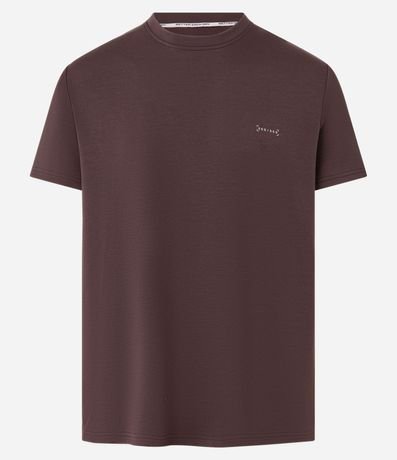 Remera Deportiva en Tecnologia Dry con Lettering 7