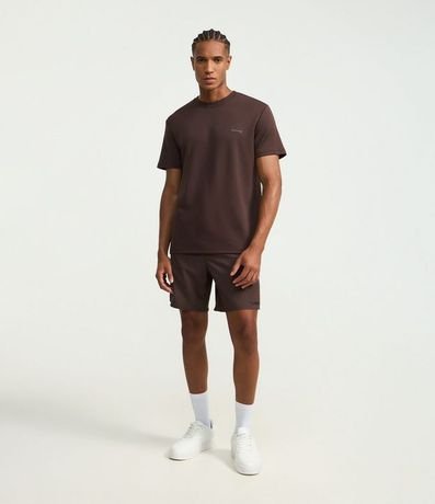 Remera Deportiva en Tecnologia Dry con Lettering 2