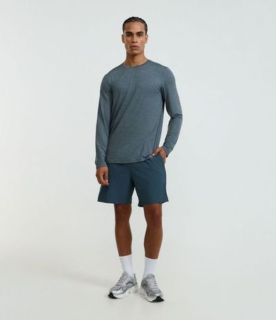 Bermuda Tecnológica con Estampa Reflectiva Lateral