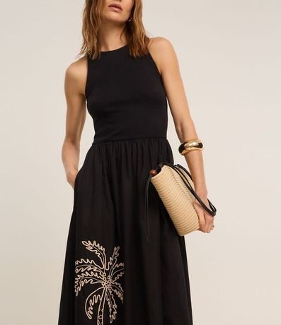 Vestido en Cotton con Textura Acanalada y Bordado Palmeras 5