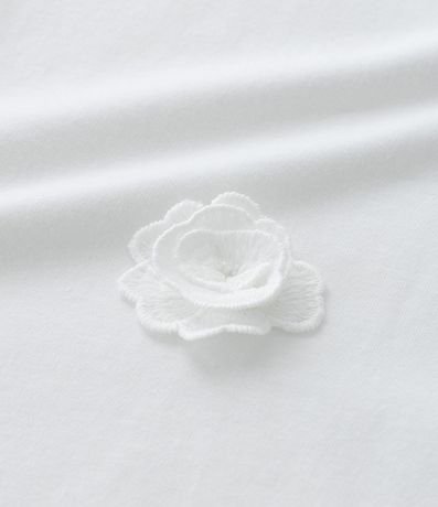 Remera Corta Infantil con Flores Aplicadas - Talle 5 a 14 años 6