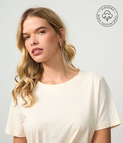 Blusa Alargada Básica en Algodón con Cuello Redondo y Manga Corta