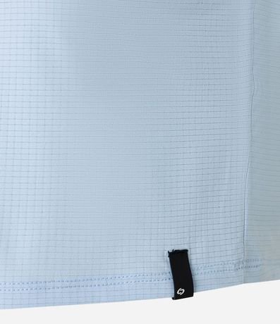 Musculosa Box Deportiva en Microfibra Texturizada con Recorte en la Espalda 6