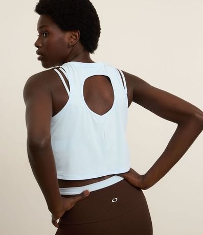 Musculosa Box Deportiva en Microfibra Texturizada con Recorte en la Espalda 1