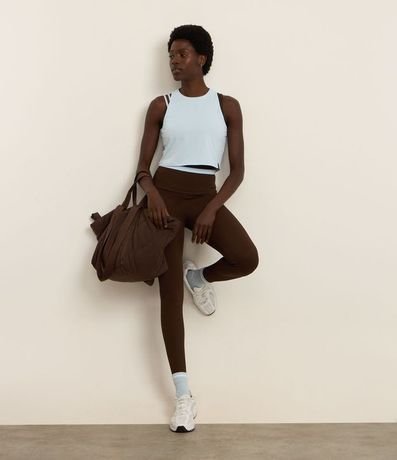 Musculosa Box Deportiva en Microfibra Texturizada con Recorte en la Espalda 3