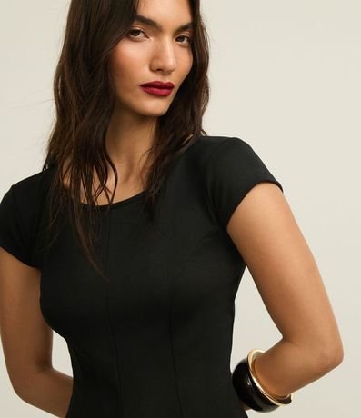 Vestido Corto en Punto Roma con Recortes 3