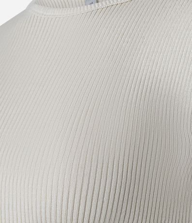 Blusa Corta en Punto con Hombro Caído 5