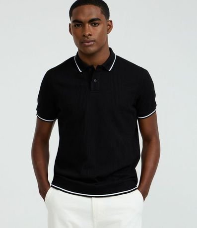 Polo Regular en Media Malla con Textura Rayada y Detalles Contrastantes