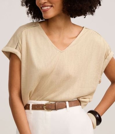 Blusa en Flamê con Entremeio en la Manga Dobrada 4