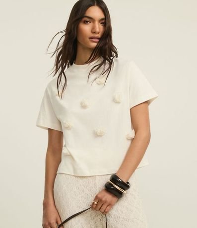 Blusa en Algodón con Flores de Organza Aplicadas