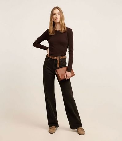 Blusa Básica Acanalada en Rib con Cuello Redondo 4