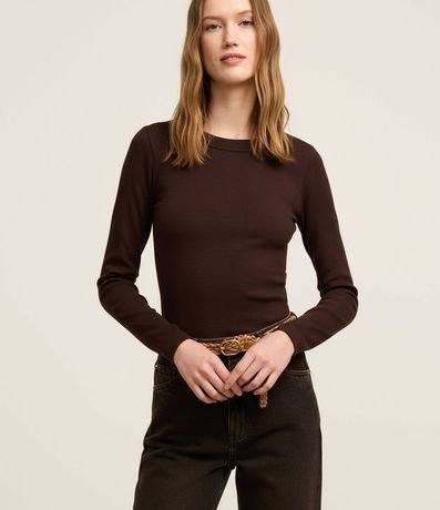 Blusa Básica Acanalada en Rib con Cuello Redondo 6