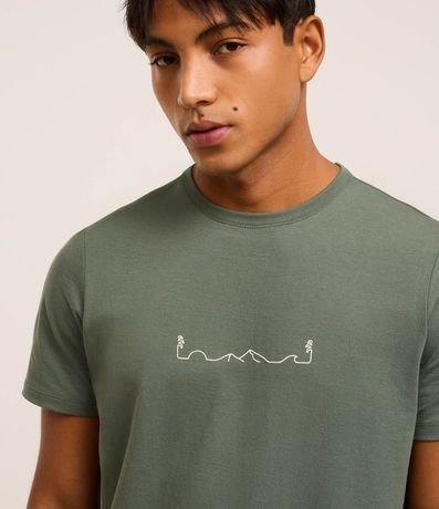 Remera Regular en Algodón con Estampa Localizada 4