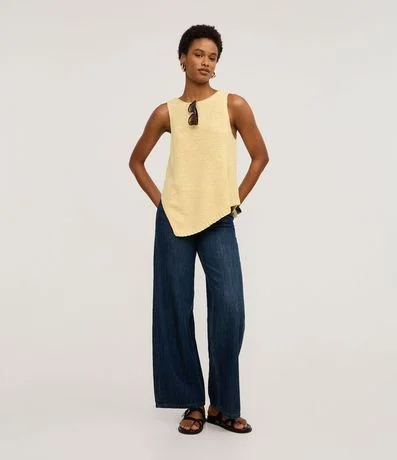 Blusa en Punto con Escote Redondo y Bajo Assimétrica 2