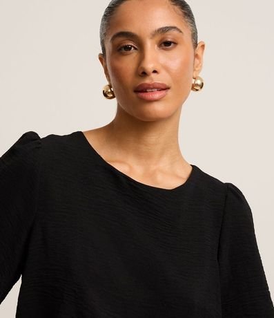 Blusa en Airflow con Manga Abullonada y Abertura Gota 3