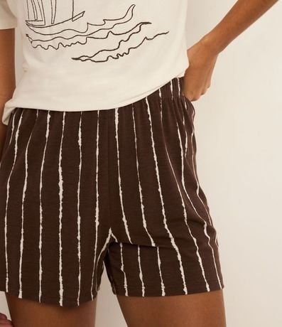 Pijama Short Doll en Viscosa con Estampa de Veleiro y Short Rayado 4