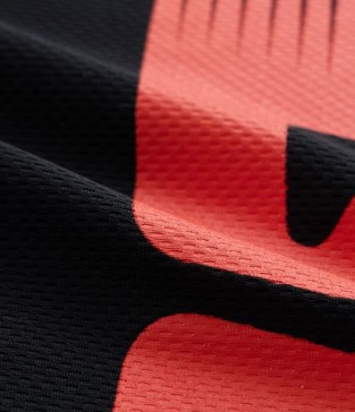 Remera Infantil con Estampa Frente y Espalda Hot Wheels - Talle 5 a 14 años 3