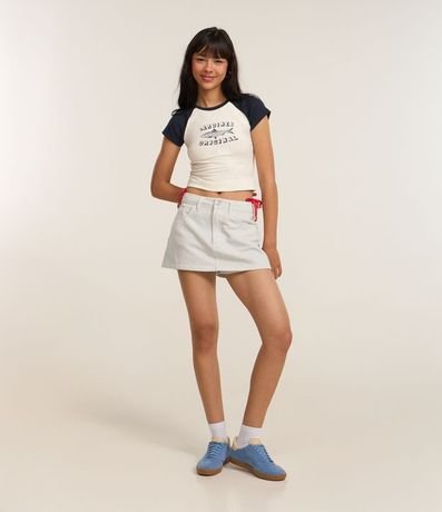 Short Pollera en Sarga con Estampa Rayada