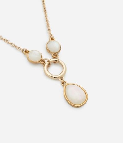 Collar Corto con Colgantes en Resina 2