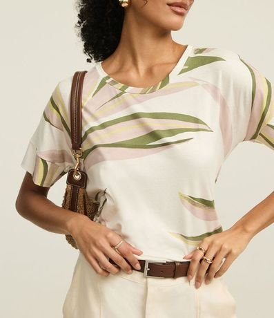 Blusa en Viscosa con Estampa de Follaje 3