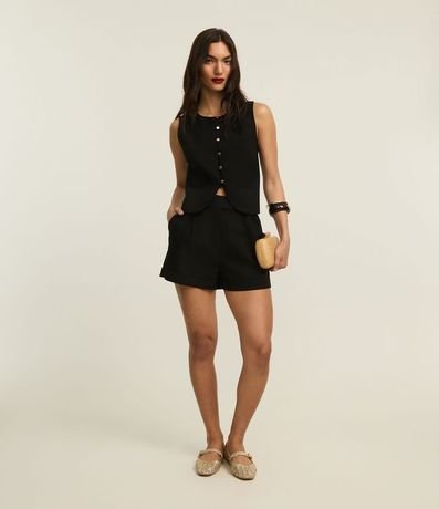 Short Sastre Cintura Alta en Viscosa Twill con Cinturón 1