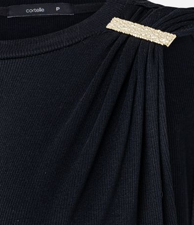 Blusa Acanalada en Rib con Detalle Metalizado en el Hombro 9
