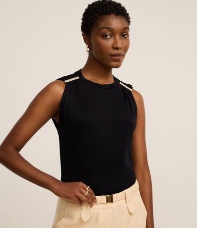 Blusa Acanalada en Rib con Detalle Metalizado en el Hombro