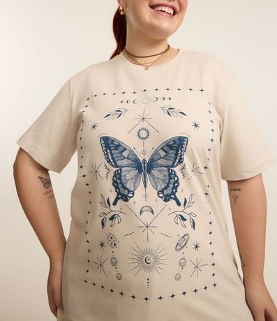 Remera Alargada con Mariposa Curve & Plus Size 4