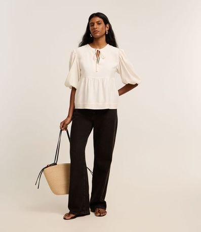 Blusa Sastrería en Viscosa con Costura Contrastante 2